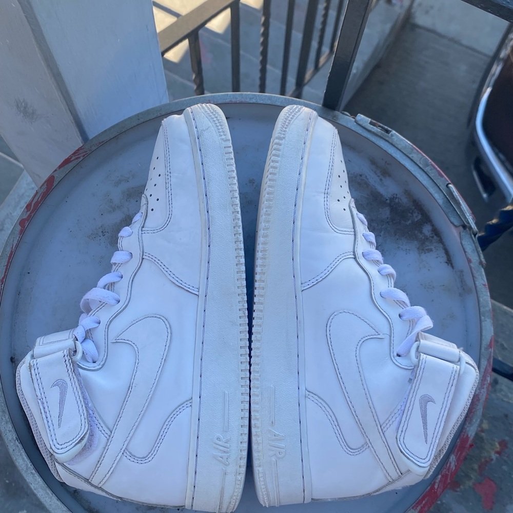 Nike air force 1 size 8.5 used - Picture 4 of 6